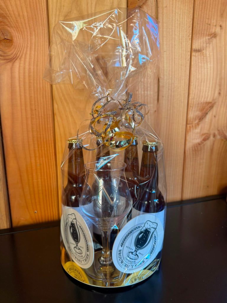 ’t Roer Bierpakket – 4 flesjes, glas en 2 viltjes